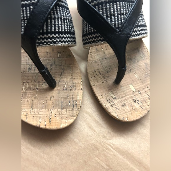 White Mountain Black and Cream Wedge Sandals - Picture 10 of 12